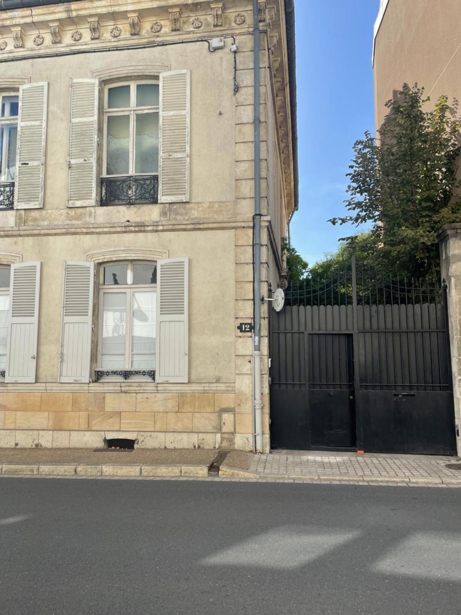 Belle Fontaine Hotel Bourges Exterior photo